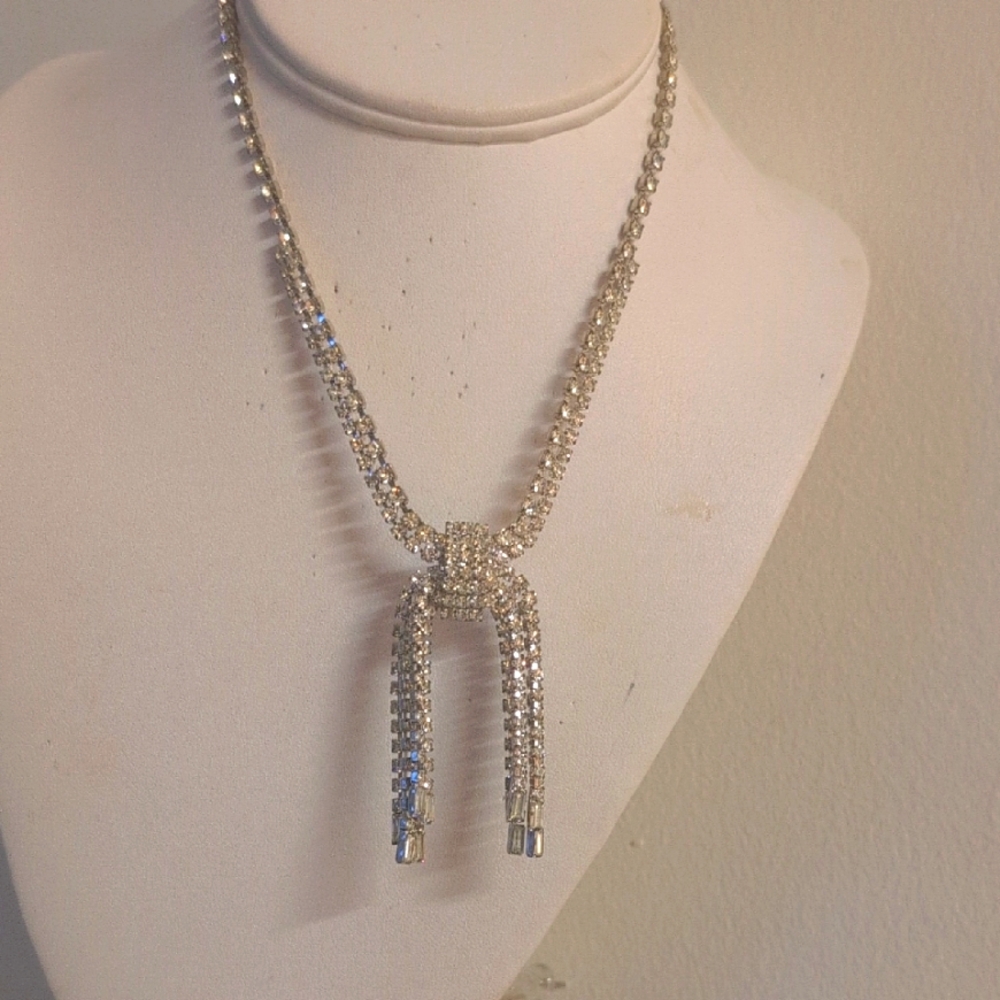 Vintage Rhinestone Necklace